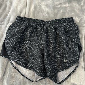 Nike women’s running shorts